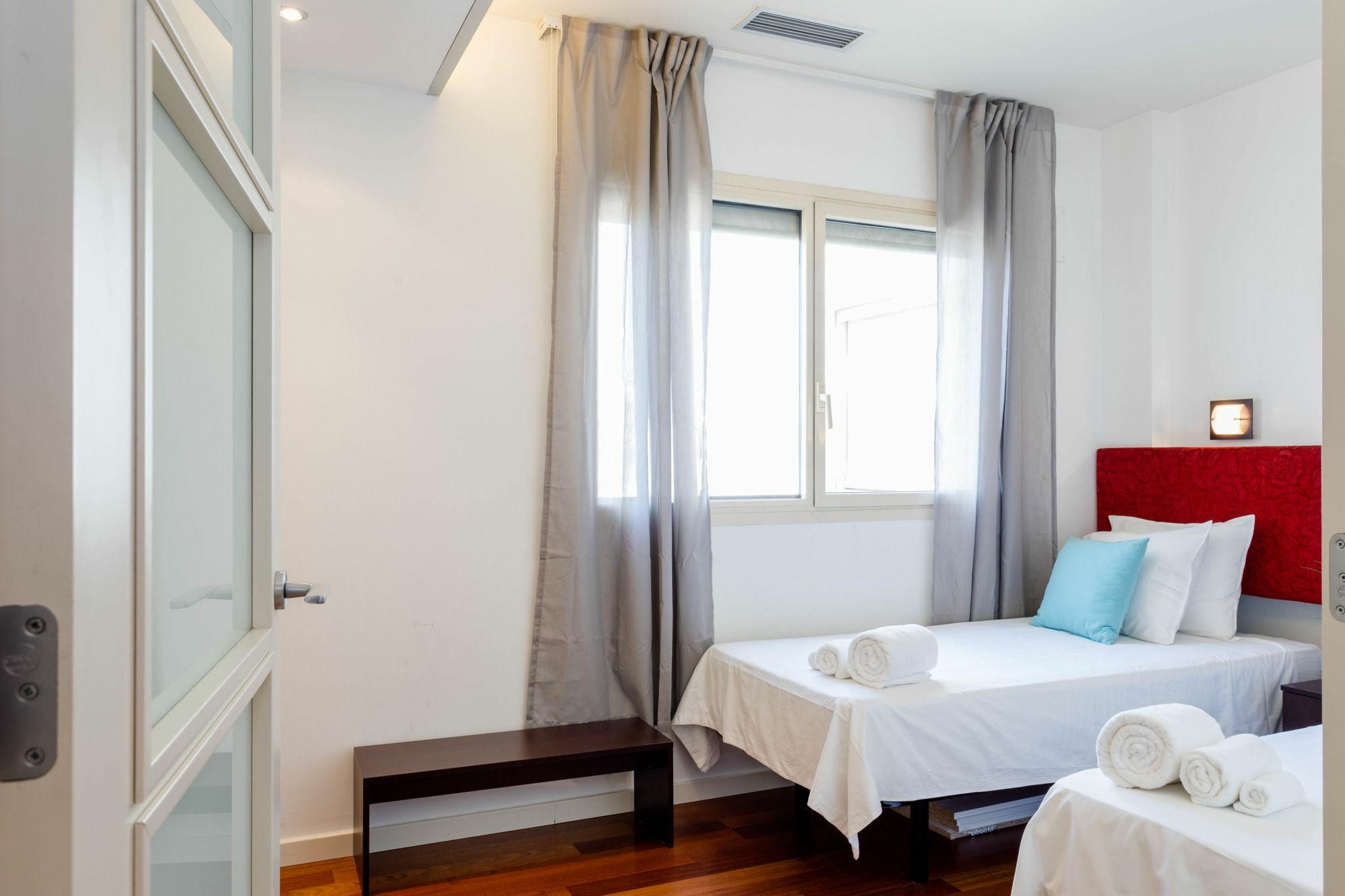 ברצלונה Unique Rentals - Placa Catalunya Central Apartments מראה חיצוני תמונה