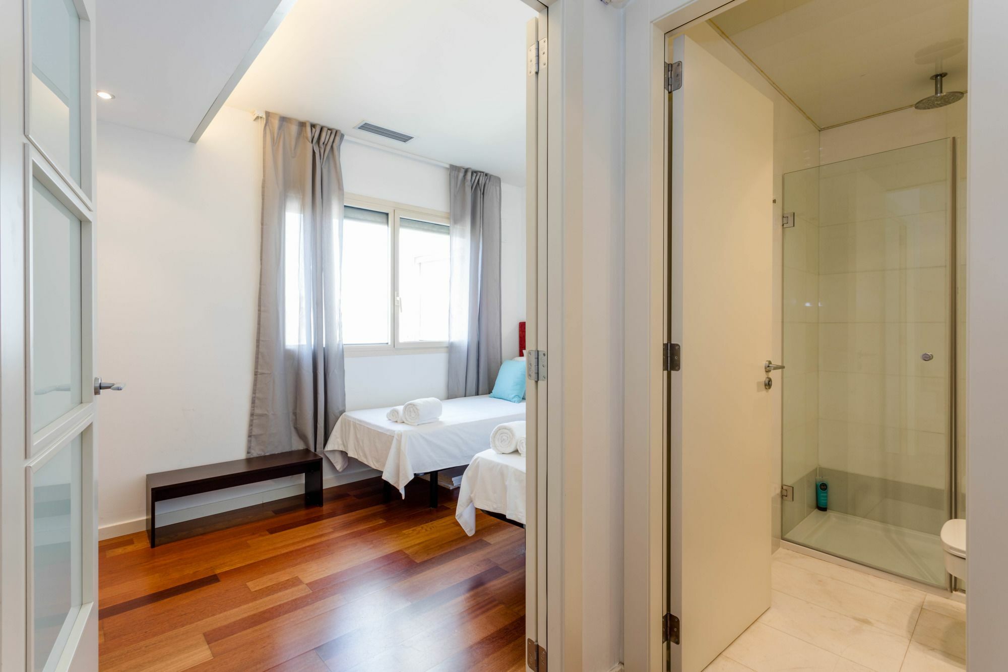 ברצלונה Unique Rentals - Placa Catalunya Central Apartments מראה חיצוני תמונה