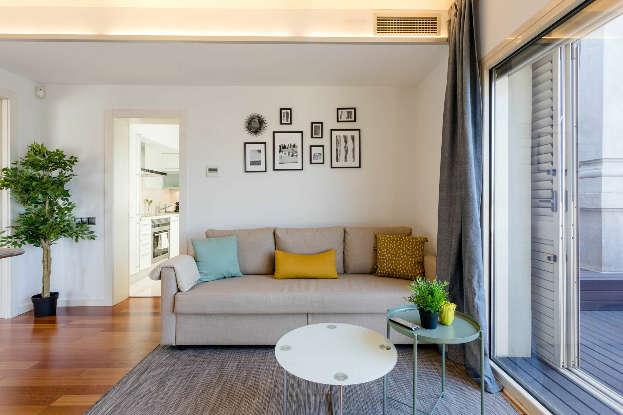 ברצלונה Unique Rentals - Placa Catalunya Central Apartments מראה חיצוני תמונה