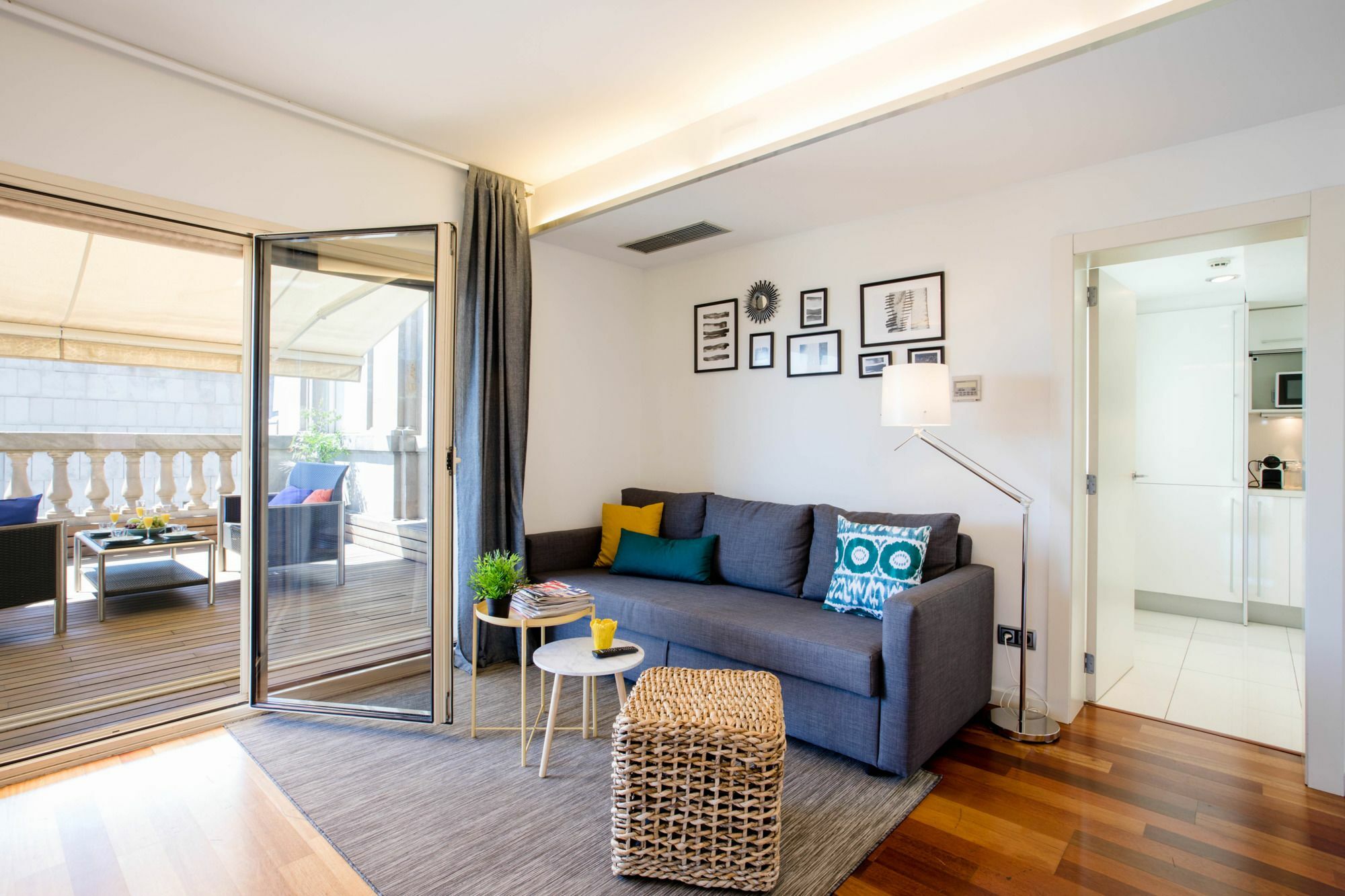 ברצלונה Unique Rentals - Placa Catalunya Central Apartments מראה חיצוני תמונה